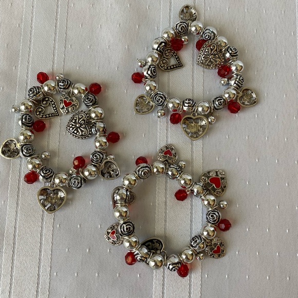 Heart-shaped Silver-tone Jewelry Lot - Picture 8 of 12